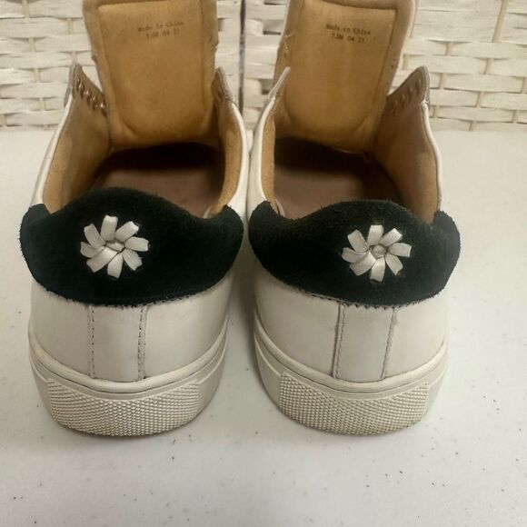 Jack Rogers Whitney women’s sneakers white size 7.5 euc - Picture 5 of 16